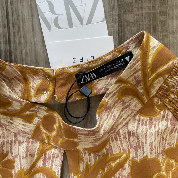 NWT ZARA Long Sleeve Open Back Floral A-line Midi Dress. Size L Blogger Favorite - Picture 3 of 5